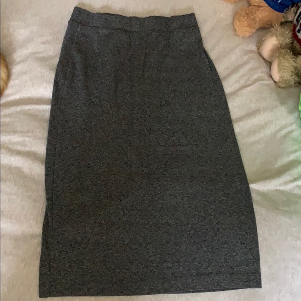 Grey Fitted Pencil Skirt
